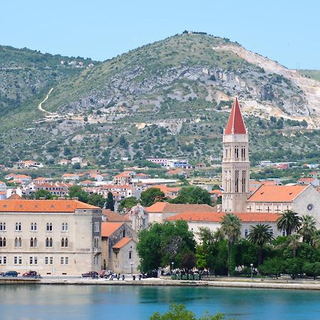 Apartment Ive Trogir Exteriör bild