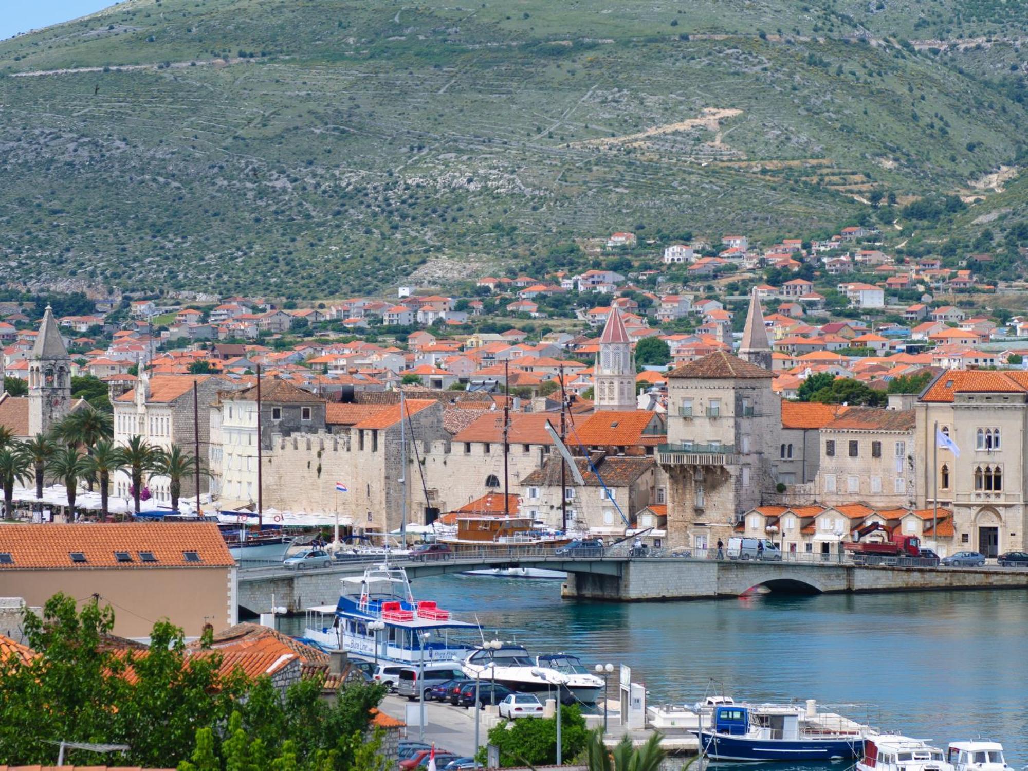Apartment Ive Trogir Exteriör bild