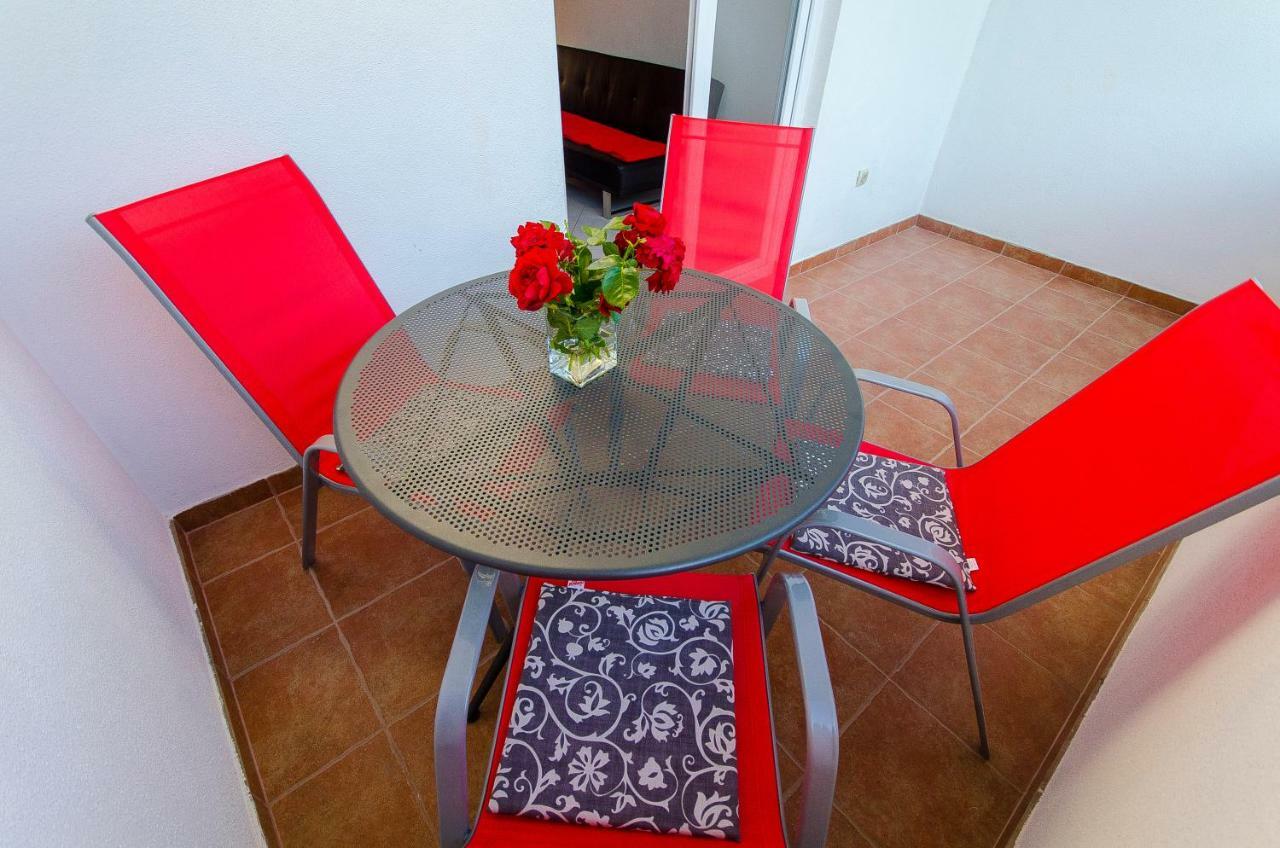 Apartment Ive Trogir Exteriör bild